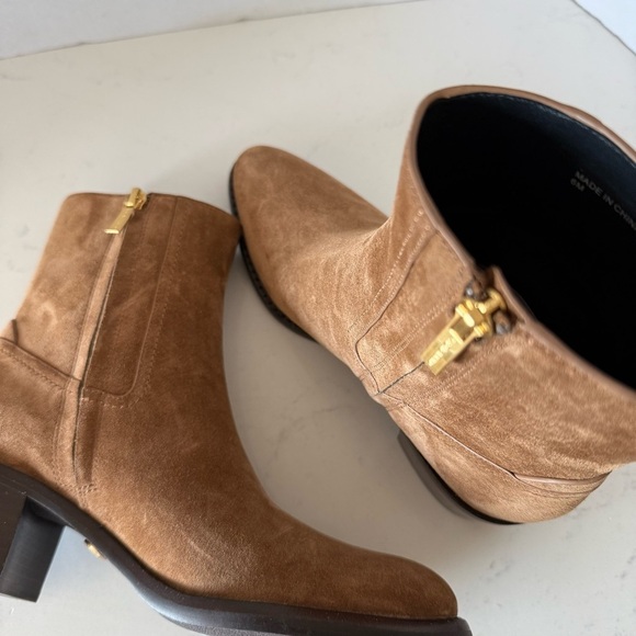 New Veronica Beard Brunel hazel wood Suede booties Size: 6 - Picture 5 of 5